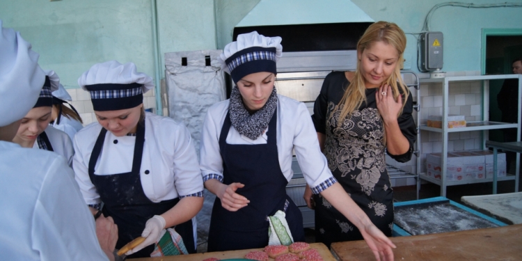 Учебные заведения Николаевской области переведены в режим повышенной готовности