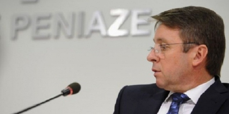 А. Абромавичус хочет назначить советником экс-вице-премьера Словакии