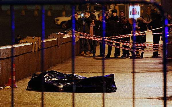 Озвучены основные версии убийства Бориса Немцова