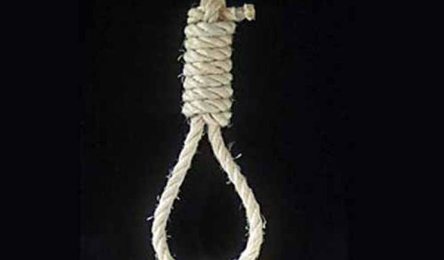 На “черном” рынке доллар по 40 гривен, а евро – по 50