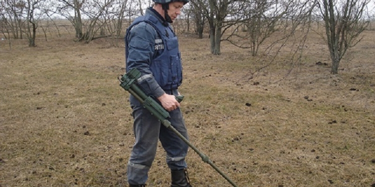 Теперь они безвредные: спасатели уничтожили 36 артснарядов и мин времен Великой Отечественной