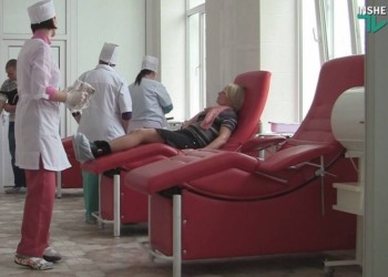 В Николаеве прошла акция по сдаче крови для раненых в АТО бойцов