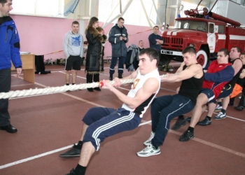 В школах Николаева прошли соревнования “А ну-ка, парни!”