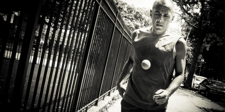 Известный ультрамарафонец и последователь гуру Шри Чинмоя Михаил Украинский сегодня пообщался с николаевцами