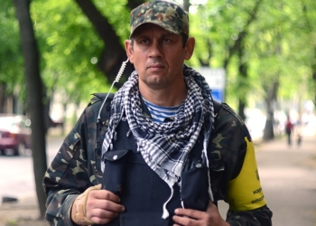 Александр Янцен зовет ополченцев на сессию, а депутатов, не признавших РФ агрессором, требует признать «национал-предателями»