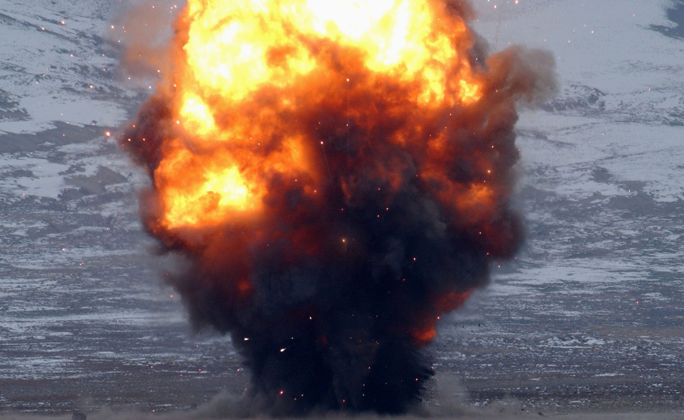 На Николаевщине 31-летний мужчина собирался разжигать костры гексогеном