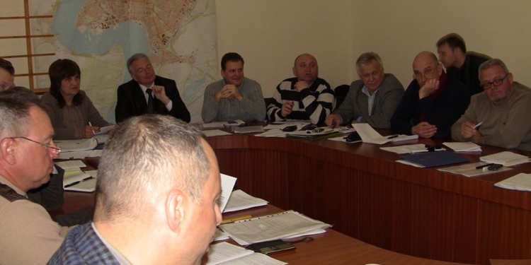 Что строится на «старом еврейском» кладбище? Община не в курсе и интересуется у депутатов