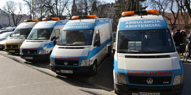 Украинские диаспоры Италии и Испании передали военным 4 реанимобиля. Один из них – николаевским десантникам