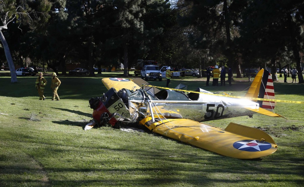 Американский актер Харрисон Форд попал в авиакатастрофу 5