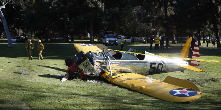 Американский актер Харрисон Форд попал в авиакатастрофу