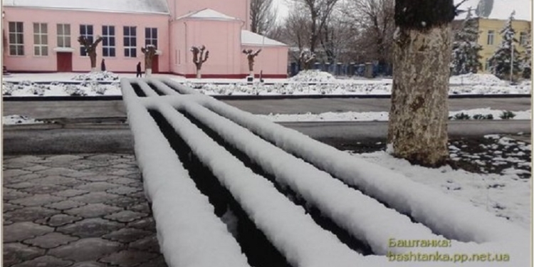 А Баштанку засыпало снегом