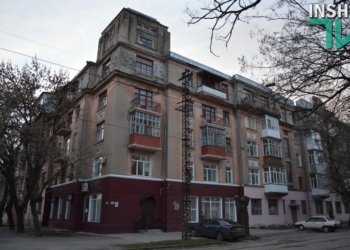 Николаевская ГАСИ требует снести пристройку во дворе дома, где когда-то жил Михаил Божаткин