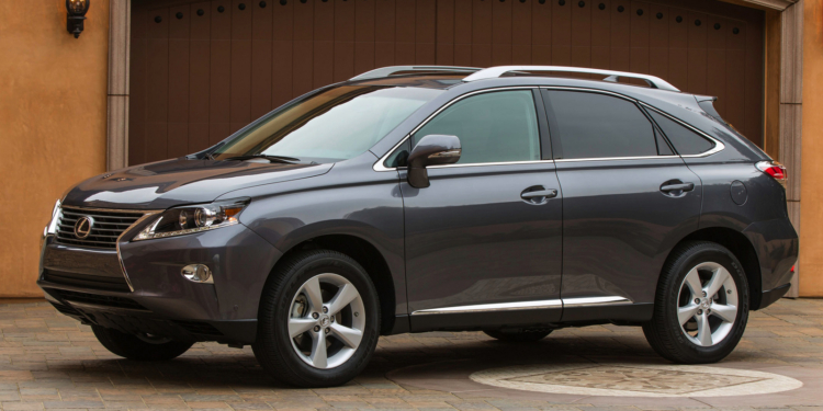 На Шкапина “чисто случайно” сгорел почти новый LEXUS