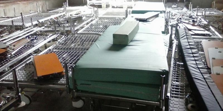 «Крылья Феникса» доставили в Николаевский военный госпиталь функциональные кровати и кое-что еще