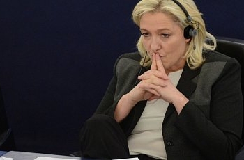 Во Франции открыто уголовное дело в отношении партии Марин Ле Пен