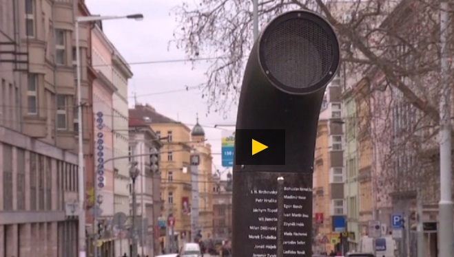 В Праге на улицах появились автоматы, декламирующие стихи