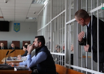 Заседание по делу Шпинды, которого 9 лет держат в СИЗО, началось с пикета, а закончилось нехваткой подсудимых