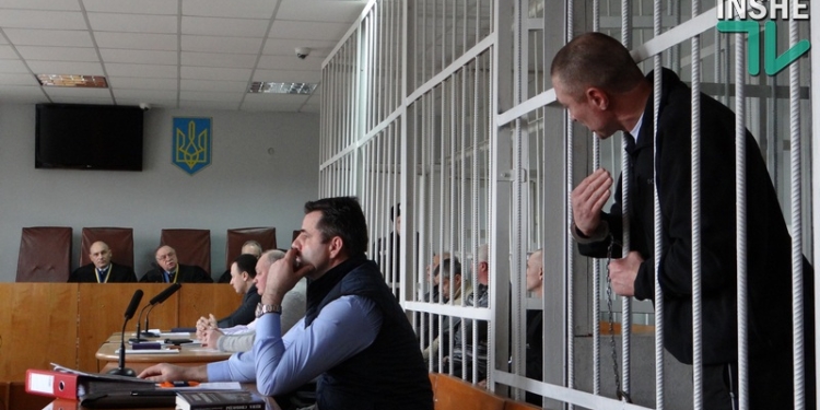 Заседание по делу Шпинды, которого 9 лет держат в СИЗО, началось с пикета, а закончилось нехваткой подсудимых