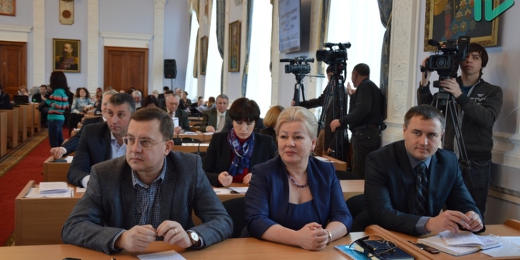 Депутаты горсовета теперь заявляют о своих интересах во время рассмотрения проектов решений