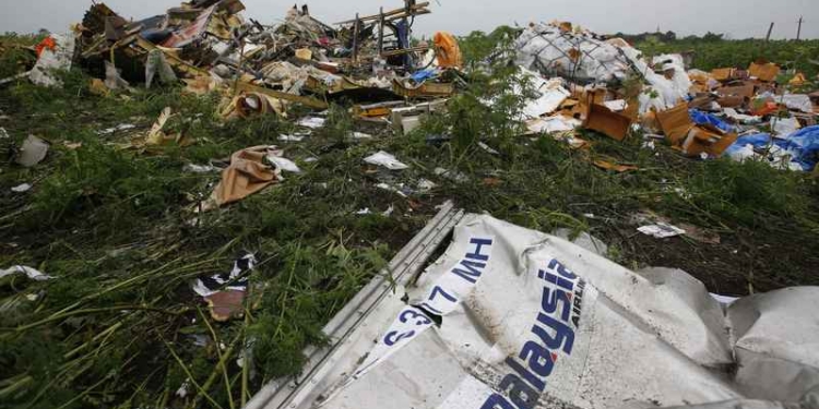 “Боинг” был сбит российским “Буком”, а следователи подозревают Москву в шпионаже – прокуратура Нидерландов