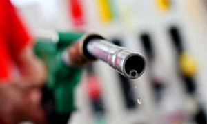 Госрегулирование цен на топливо в Украине приостановлено 5