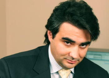 И.о. гендиренктора “Укрзализныци” ночью сожгли машину