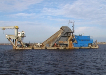 Глубины в Николаевском порту и порту «Октябрьск» планируют довести до паспортных