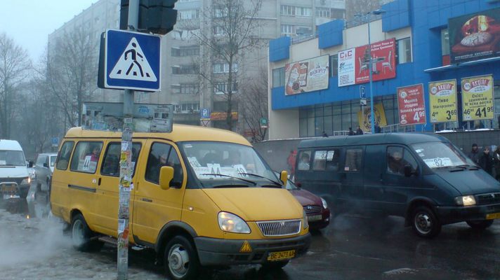 В Николаеве начались проверки маршруток и остановок 1
