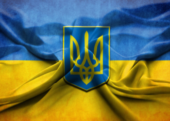 Крымских депутатов бесит оставшаяся на зданиях украинская государственная символика