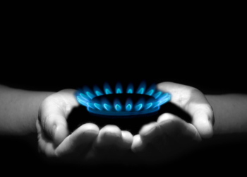 Украина будет покупать реверсный газ по 245 долларов