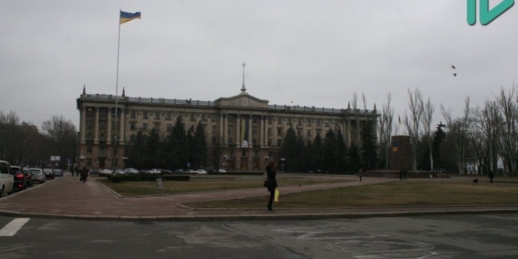 Николаевские маршрутчики устроили «итальянскую забастовку»? Сегодня утром многие горожане не смогли добраться на работу