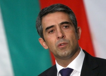 Президент Болгарии отклонил приглашение Кремля поучаствовать в праздновании 70-летия Победы