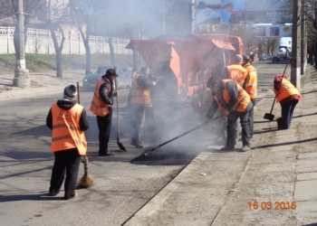Над «проезжаемостью дорог» Николаевский облавтодор работает. Но жалуется на скудность финансирования и плохую погоду
