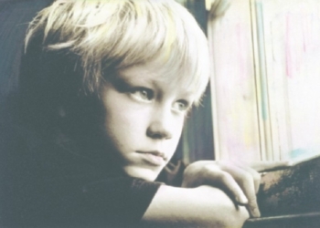 Шестерым воспитанникам Новопетровской школы-интерната не выплатили единовременную помощь в полном объеме