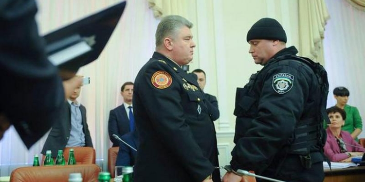 Суд не нашел достаточно доказательств вины экс-главы ГСЧС Сергея Бочковского