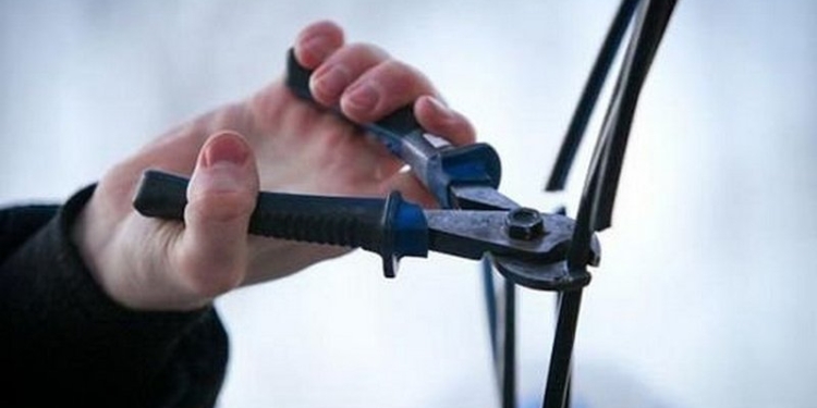 В Николаеве участились случаи краж телефонных кабелей, однако милиция воров – ловит