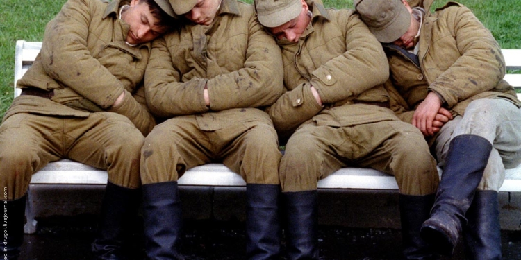 Оккупанты в Донбассе массово травятся неизвестным веществом