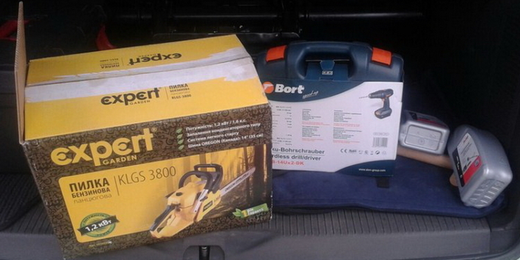 Николаевские “свободовцы” передали помощь военным летчикам