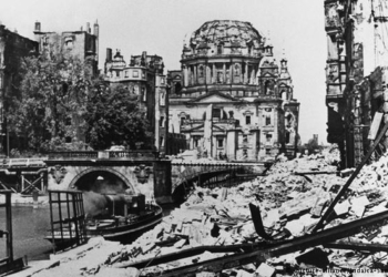 Почти 90 % немцев считают 8 мая днем освобождения, и только 9 % считают итог войны поражением