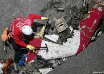 Пассажиры все понимали. На месте падения лайнера A320 найдено видео трагедии