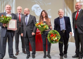 Руслане, Макаревичу и Успенскому вручили премию Копелева