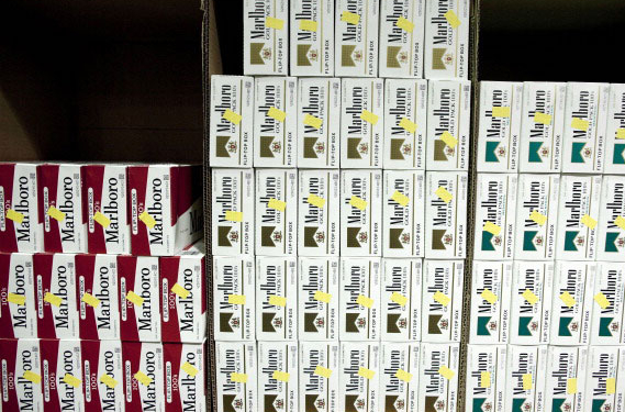 В Николаеве будут судить капитана панамского судна за 20 блоков сигарет