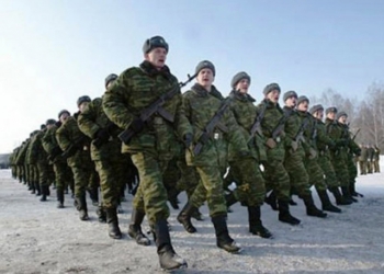Рада освободила от воинской службы студентов, аспирантов и докторантов