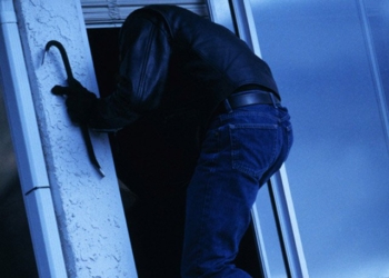 В Николаеве задержали четверых домушников-наркоманов, которые “обчистили” около 10-ти квартир