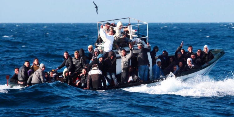 700 человек погибло при попытке нелегально добраться из Ливии на итальянский остров Лампедузу