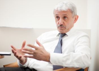 Экс-премьер Словакии Дзуринда согласился стать советником Порошенко