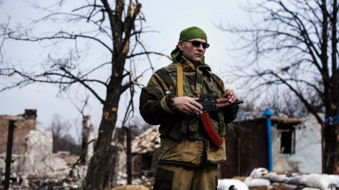 Amnesty требует расследовать убийства пленных в Донбассе