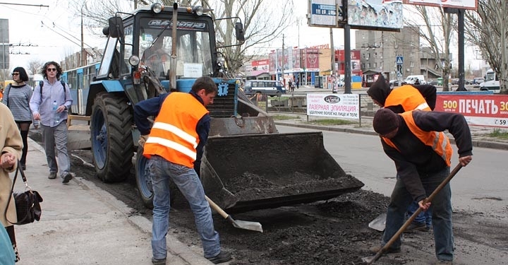 В Николаеве поставлена задача в первую очередь привести в порядок дороги на городское кладбище