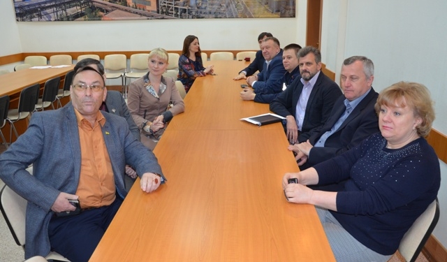 НГЗ поможет зоопарку, музею и театру