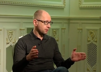 К проплаченным митингам имеют отношение и члены коалиции. Интервью Арсения Яценюка